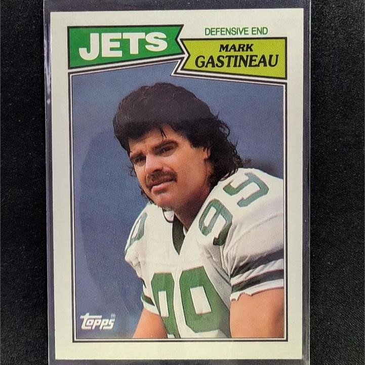 1987 Topps Mark Gastineau #135
